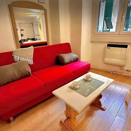 Apartamento Spacious In Center Génova