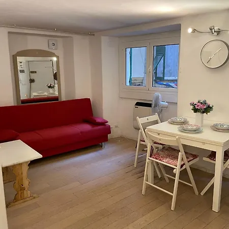 Spacious In Center ג'נובה