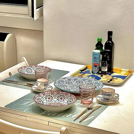 Spacious In Center Διαμέρισμα Γένοβα